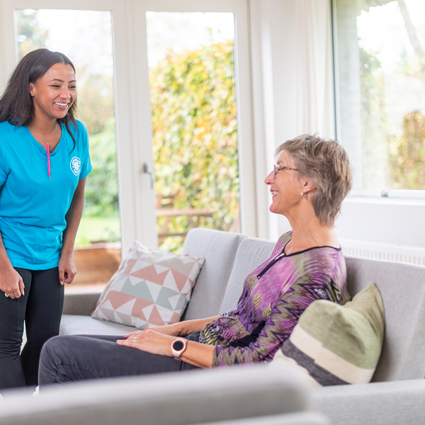 et-strækt-fællesskab-stella-care-gps-tracker-teknologi-demens_care_tracker